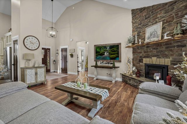 14376 W 185th Avenue, Lowell, IN 46356