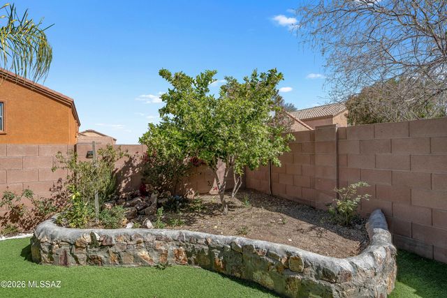 168 W Sprint Street, Vail, AZ 85641