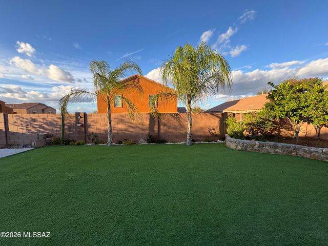 168 W Sprint Street, Vail, AZ 85641