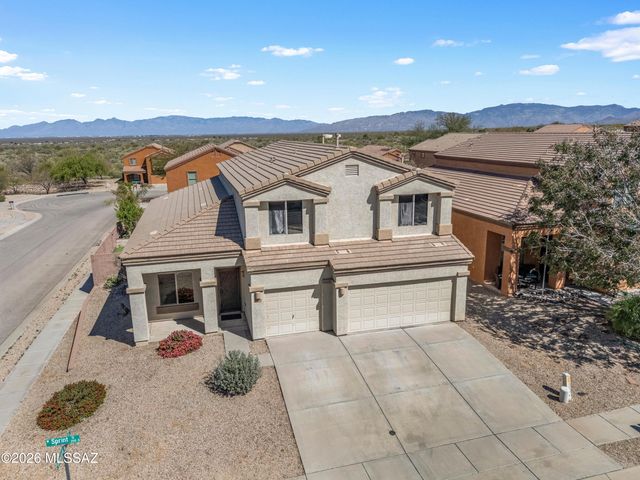 168 W Sprint Street, Vail, AZ 85641