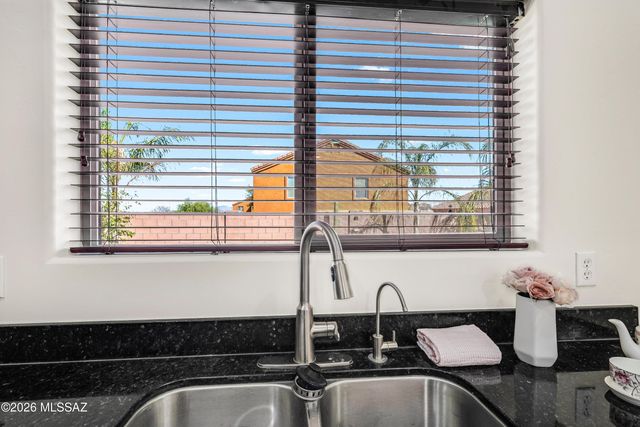 168 W Sprint Street, Vail, AZ 85641