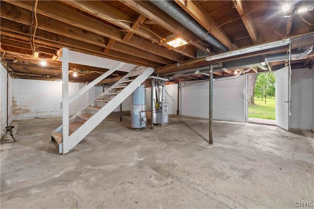 2068 County Route 12, Hastings, NY 13036