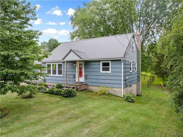 2068 County Route 12, Hastings, NY 13036
