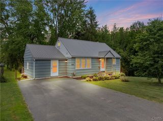 2068 County Route 12, Hastings, NY 13036