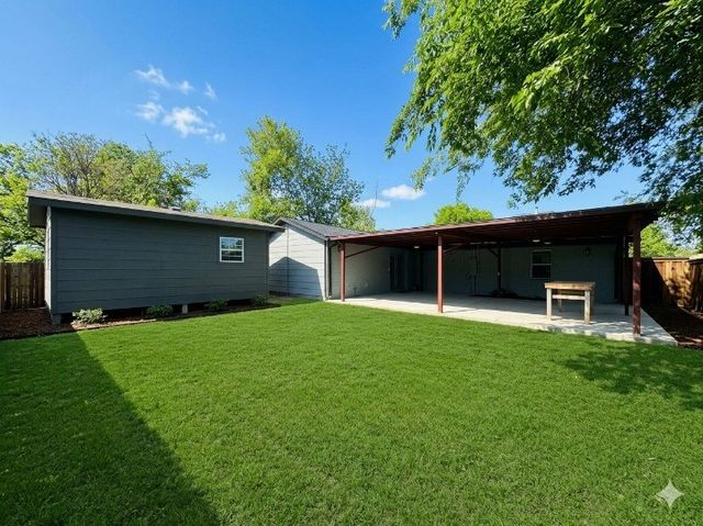 107 N Forest Crest Drive, Garland, TX 75042