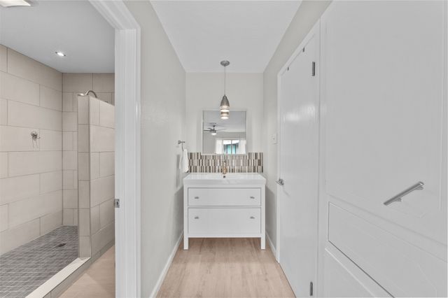 2724 Wooded Acres Drive, Waco, TX 76710
