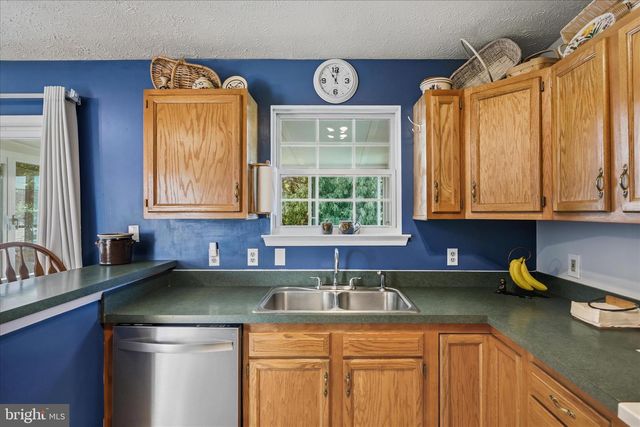 8353 GARTELMAN FARM DR, Millersville, MD 21108