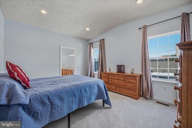 8353 GARTELMAN FARM DR, Millersville, MD 21108