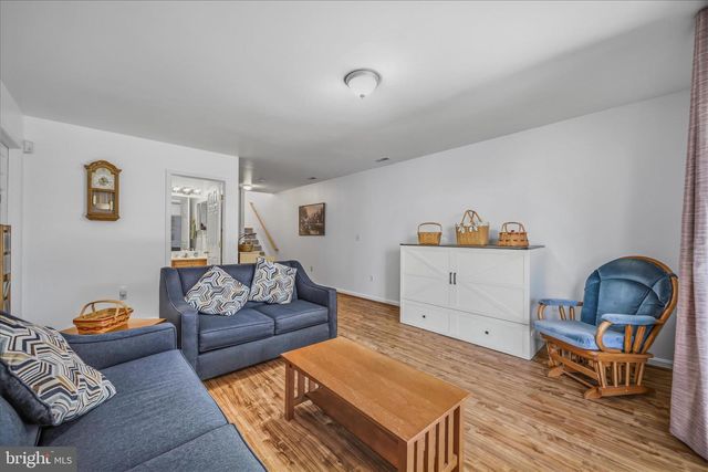 8353 GARTELMAN FARM DR, Millersville, MD 21108