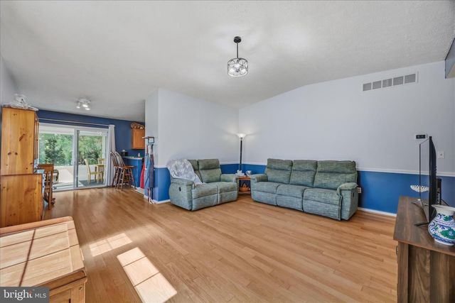8353 GARTELMAN FARM DR, Millersville, MD 21108