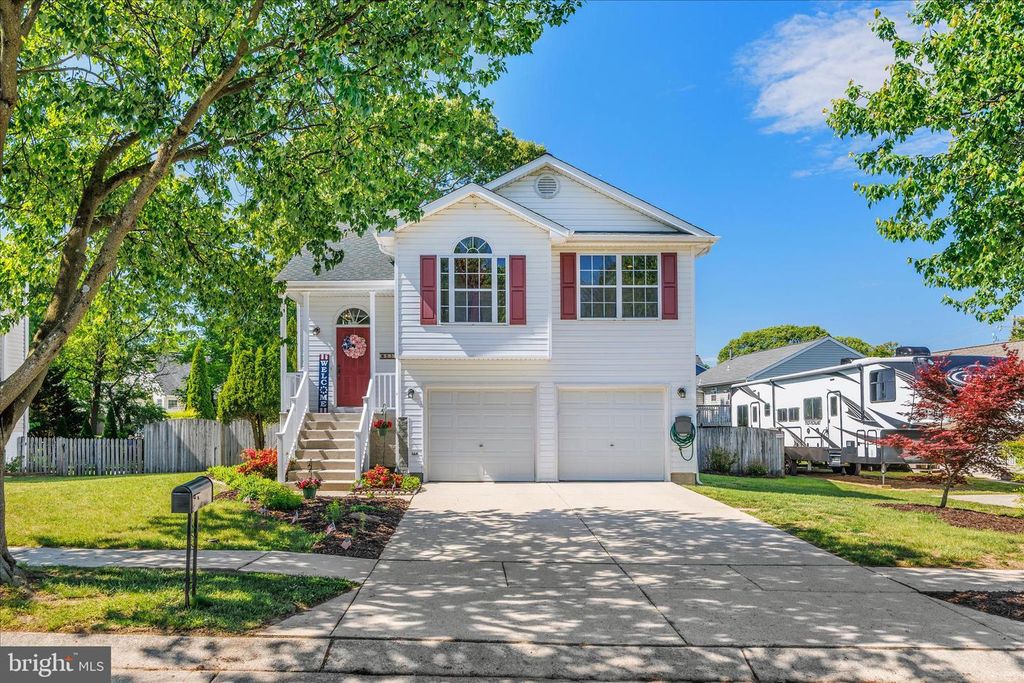 8353 GARTELMAN FARM DR, Millersville, MD 21108