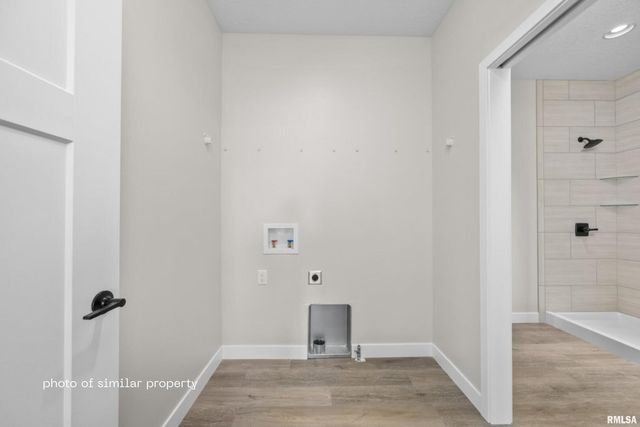 1867 REDBUD Circle 101, Eldridge, IA 52748