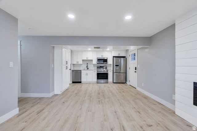 3898 W BENTOAK DR, West Valley City, UT 84120