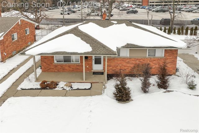 18230 Snow Avenue, Dearborn, MI 48124