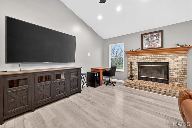 1464 Snowbird Lane, O'fallon, MO 63366