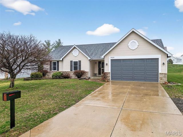 1464 Snowbird Lane, O'fallon, MO 63366