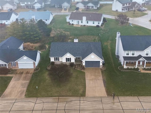 1464 Snowbird Lane, O'fallon, MO 63366