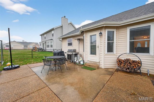 1464 Snowbird Lane, O'fallon, MO 63366