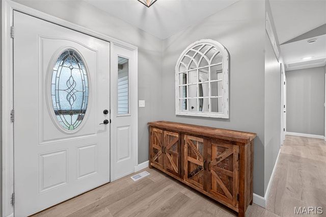 1464 Snowbird Lane, O'fallon, MO 63366