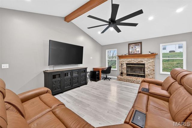 1464 Snowbird Lane, O'fallon, MO 63366