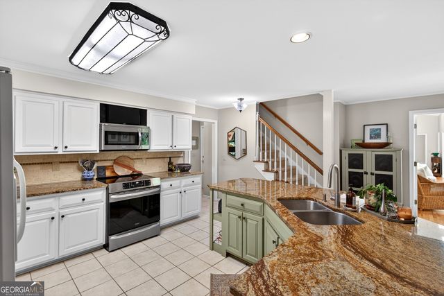 101 Colonnade Drive, Peachtree City, GA 30269