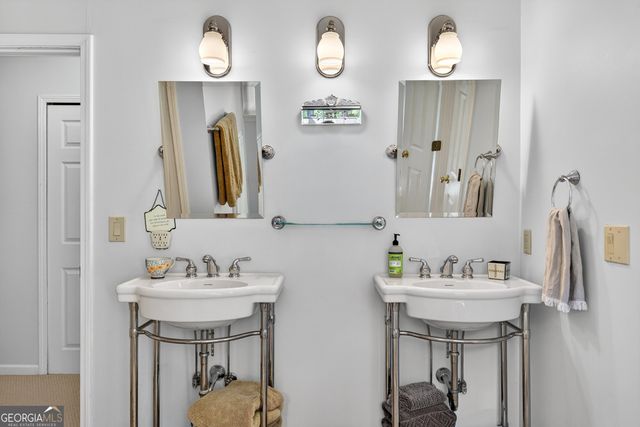 101 Colonnade Drive, Peachtree City, GA 30269