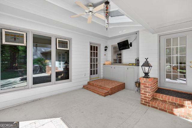 101 Colonnade Drive, Peachtree City, GA 30269