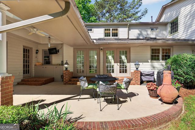 101 Colonnade Drive, Peachtree City, GA 30269