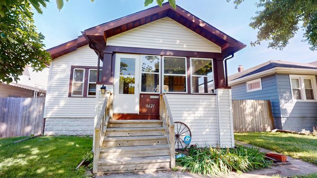 6621 Monroe Avenue, Hammond, IN 46324