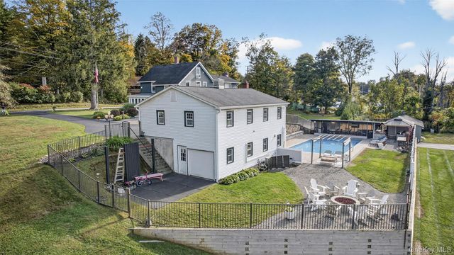 23 S Creek Road, Staatsburg, NY 12580