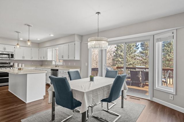 10830 46th Place N, Plymouth, MN 55442