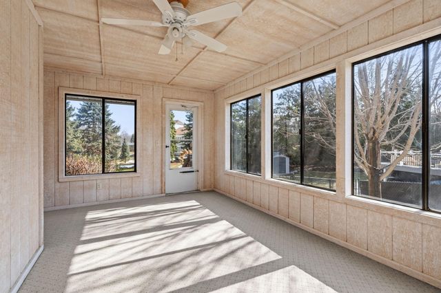 10830 46th Place N, Plymouth, MN 55442