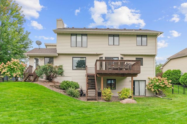 10830 46th Place N, Plymouth, MN 55442