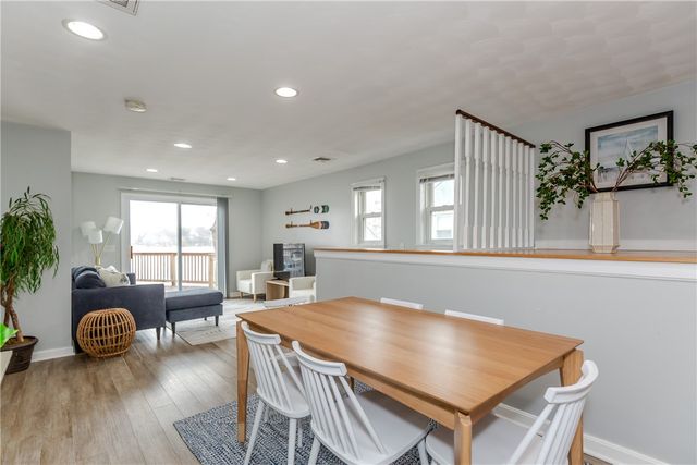 422 Lake Shore Drive, Warwick, RI 02889