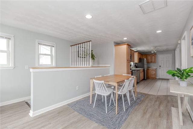 422 Lake Shore Drive, Warwick, RI 02889