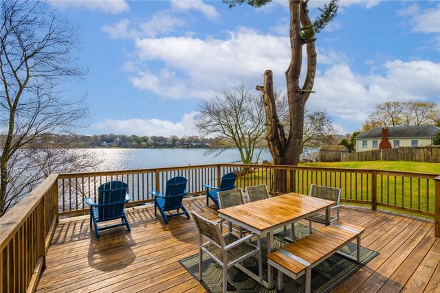 422 Lake Shore Drive, Warwick, RI 02889