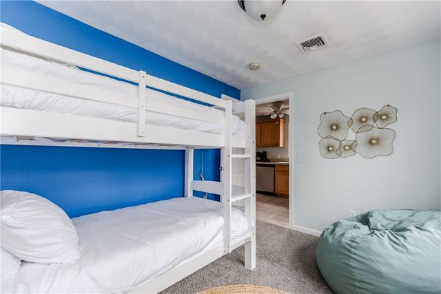 422 Lake Shore Drive, Warwick, RI 02889