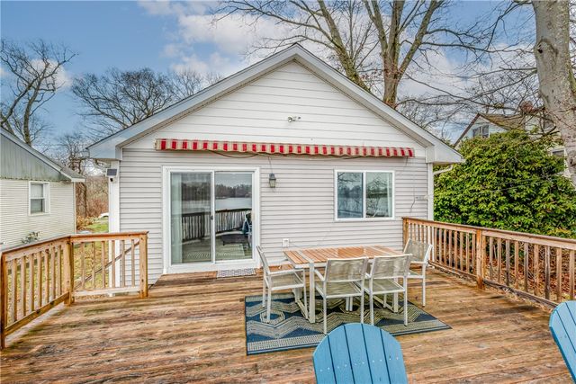 422 Lake Shore Drive, Warwick, RI 02889