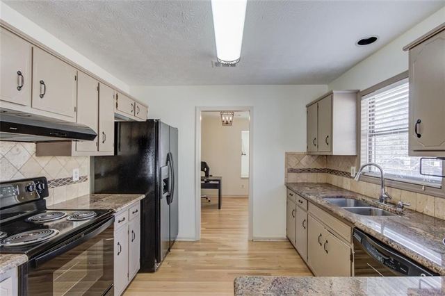 2965 CORDITE Loop, Snellville, GA 30039