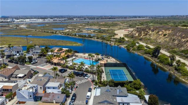 331 Walnut Street, Newport Beach, CA 92663