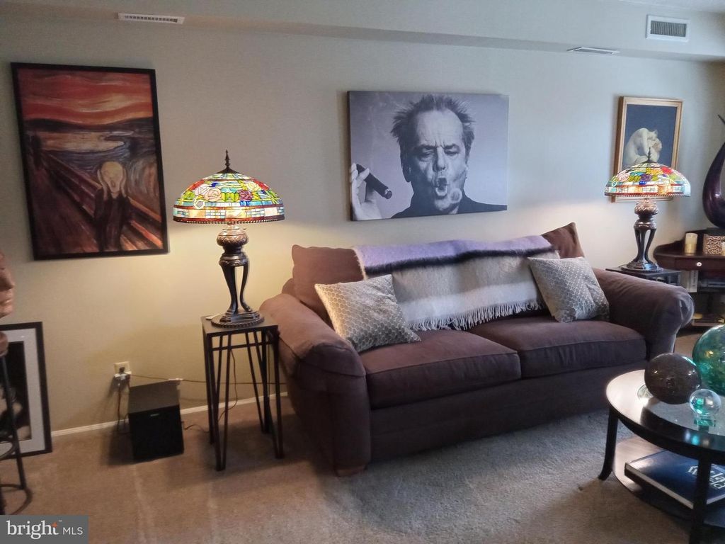 Image 14 of property listing at 178 WELLINGTON TER #13-A, Lansdale, PA 19446