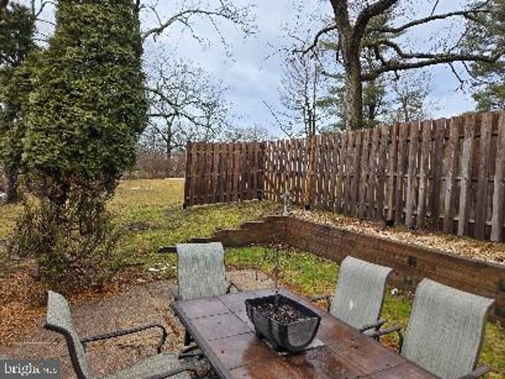 Image 33 of property listing at 178 WELLINGTON TER #13-A, Lansdale, PA 19446