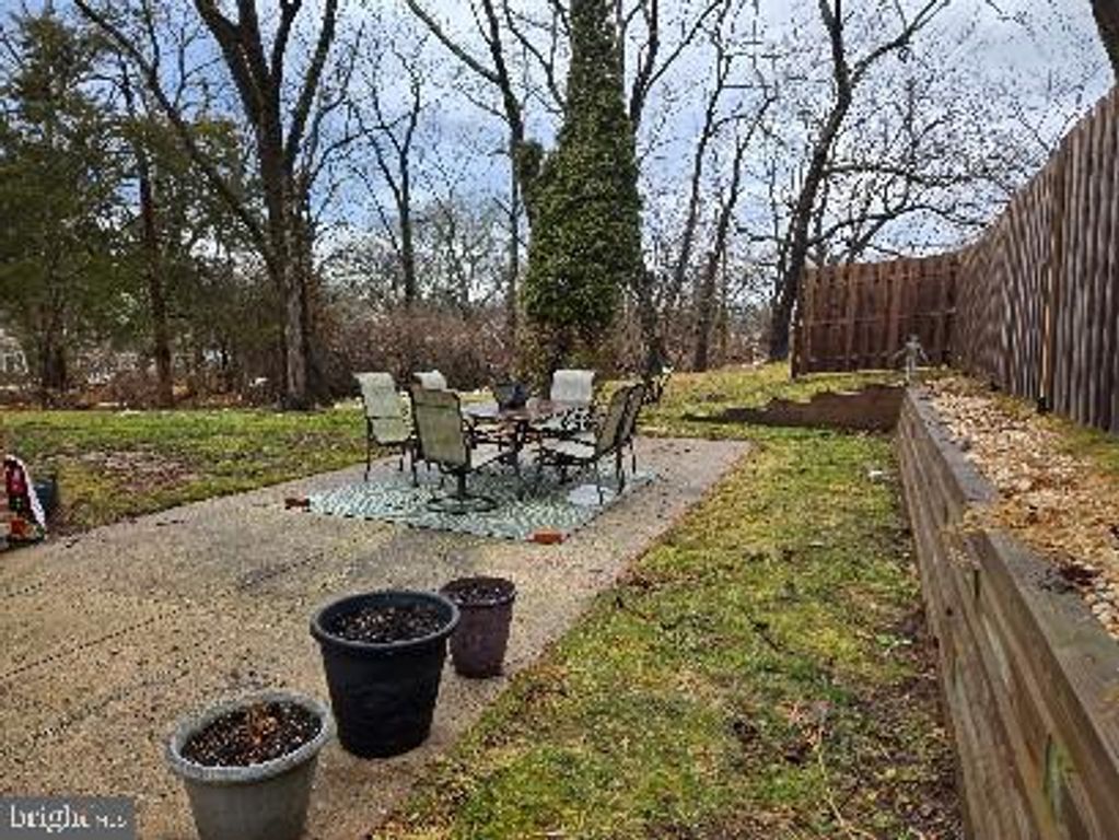 Image 36 of property listing at 178 WELLINGTON TER #13-A, Lansdale, PA 19446