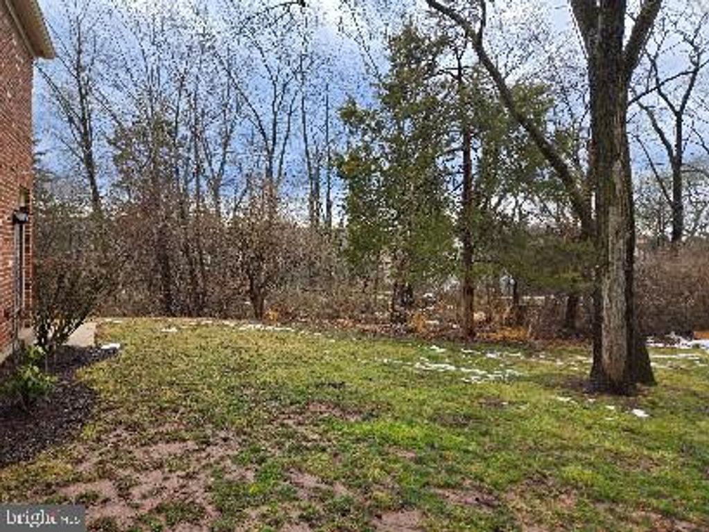 Image 38 of property listing at 178 WELLINGTON TER #13-A, Lansdale, PA 19446