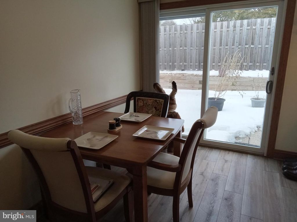 Image 7 of property listing at 178 WELLINGTON TER #13-A, Lansdale, PA 19446