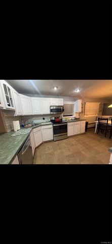 55 Brixton Road S, West Hempstead, NY 11552