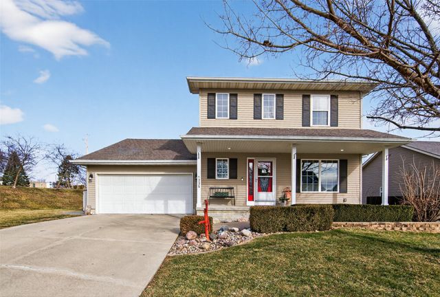 1235 Bellflower Drive, Carlisle, IA 50047