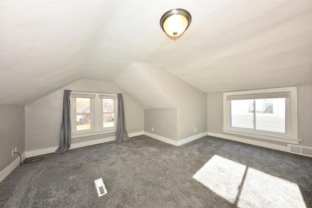 2327 S 72nd STREET, West Allis, WI 53219