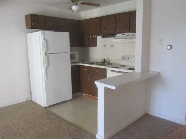 49 Oak Hill Colony 7, Fox Lake, IL 60020