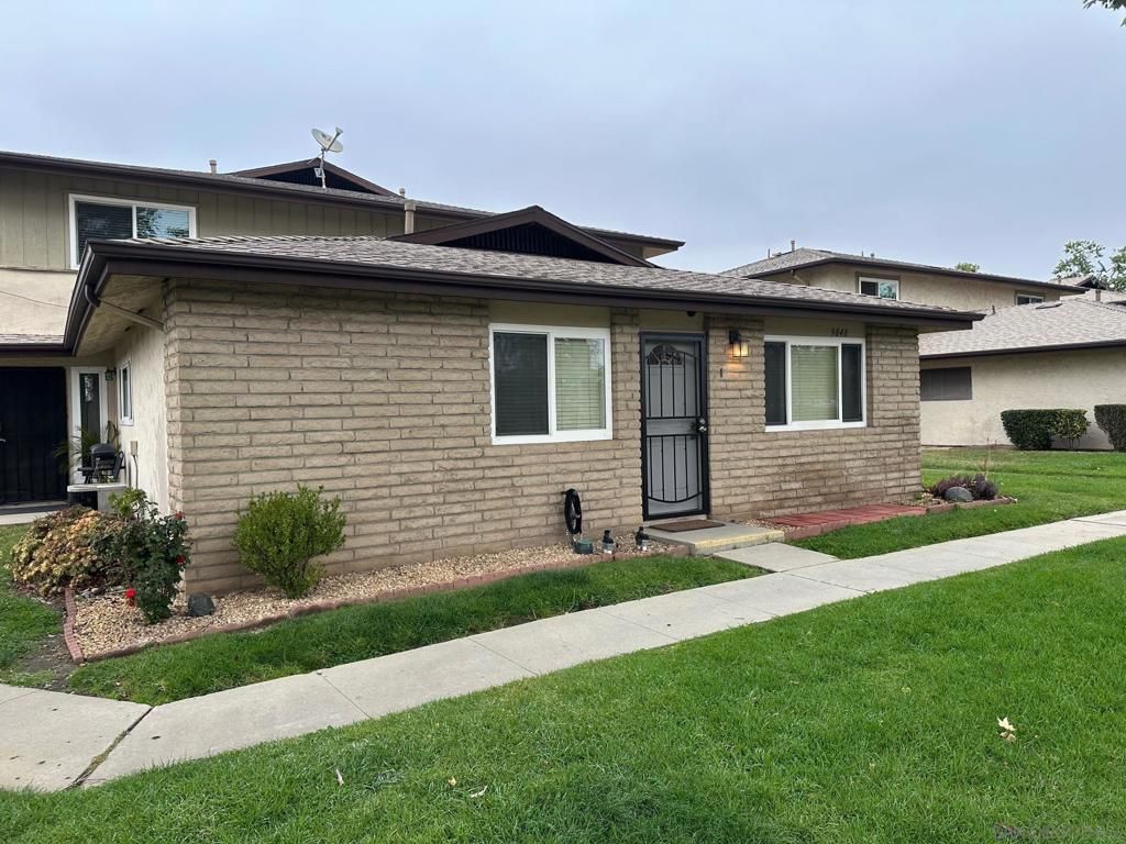 9848 Buena Vista 1, Santee, CA 92071